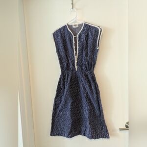 vintage look. heart pattern, xs short dress